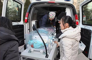 甘孜县妇婴监护型护送
